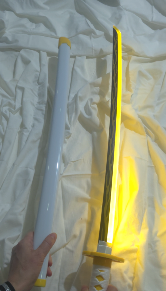 Demon Slayer Agatsuma Zenitsu Nichirin